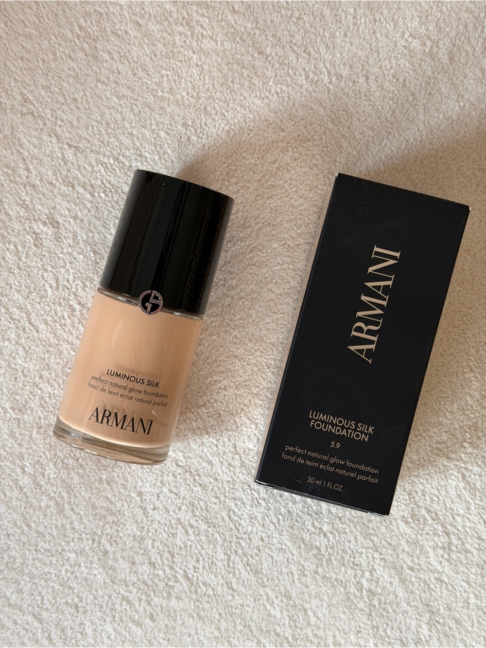 Giorgio Armani Luminous Silk Foundation – Shade 5.9 (BRAND NEW)